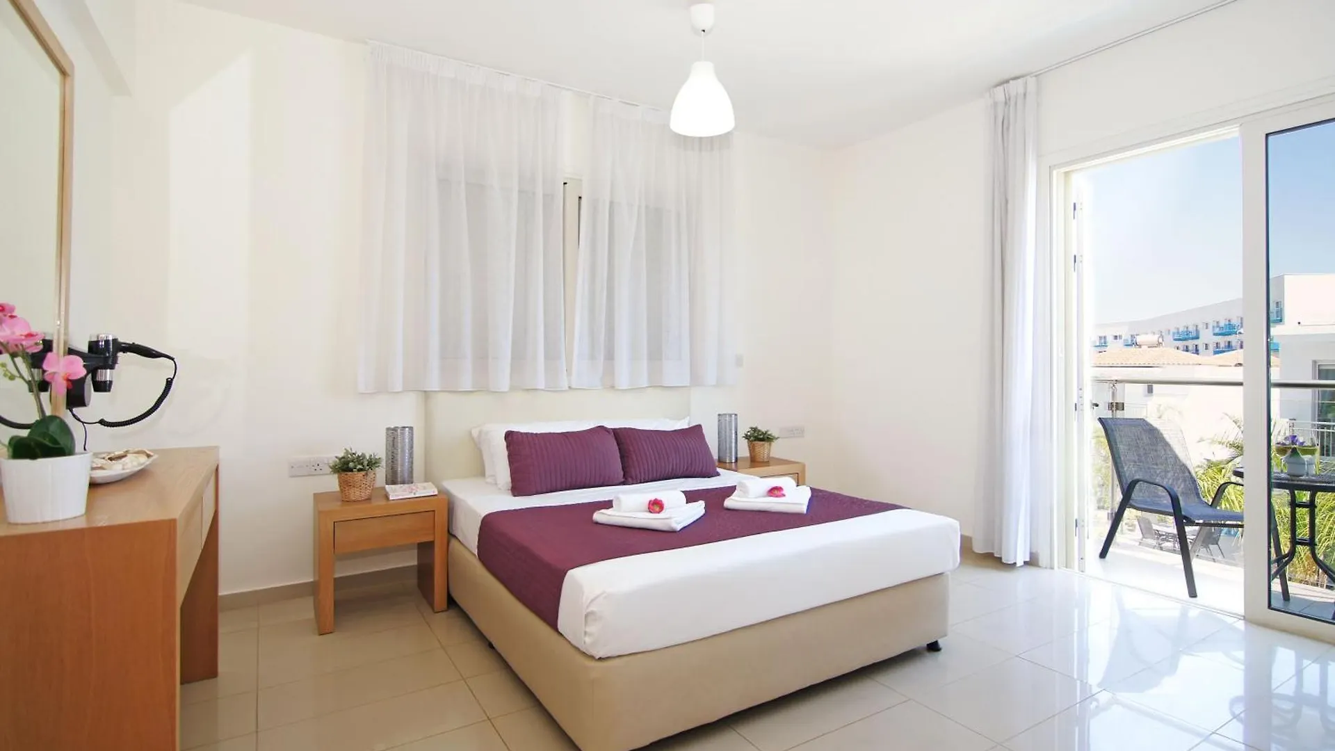 Villa Artemis - 30M From Pernera Beach Protaras Casa vacanze